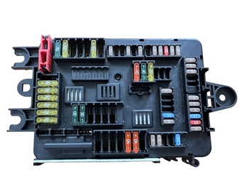 compare product 13-16 BMW F30 REAR TRUNK DISTRIBUTION FUSE BOX OEM 9389070