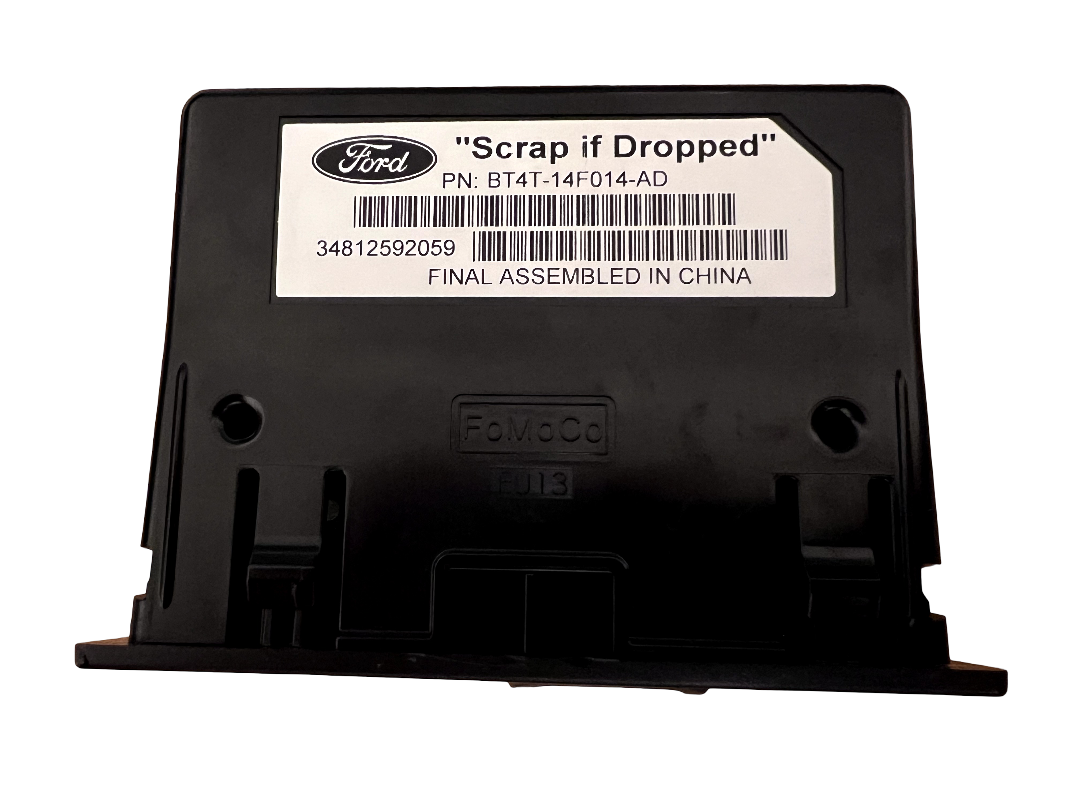 Ford Sync 2 MyFord Touch USB Media Hub & A4 Navigation SD Card OEM Explorer Edge