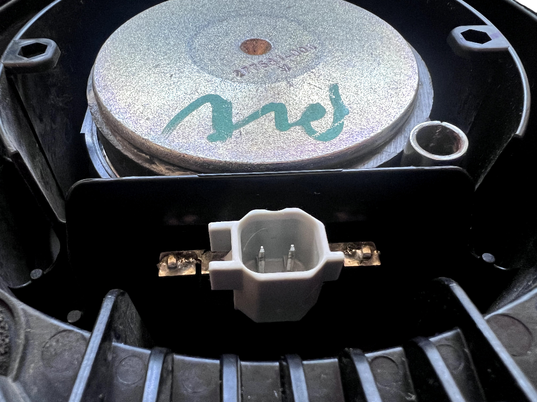 16-19 Chevy Cruze Malibu Bose Premium Audio Door Speaker Sound OEM 84190096