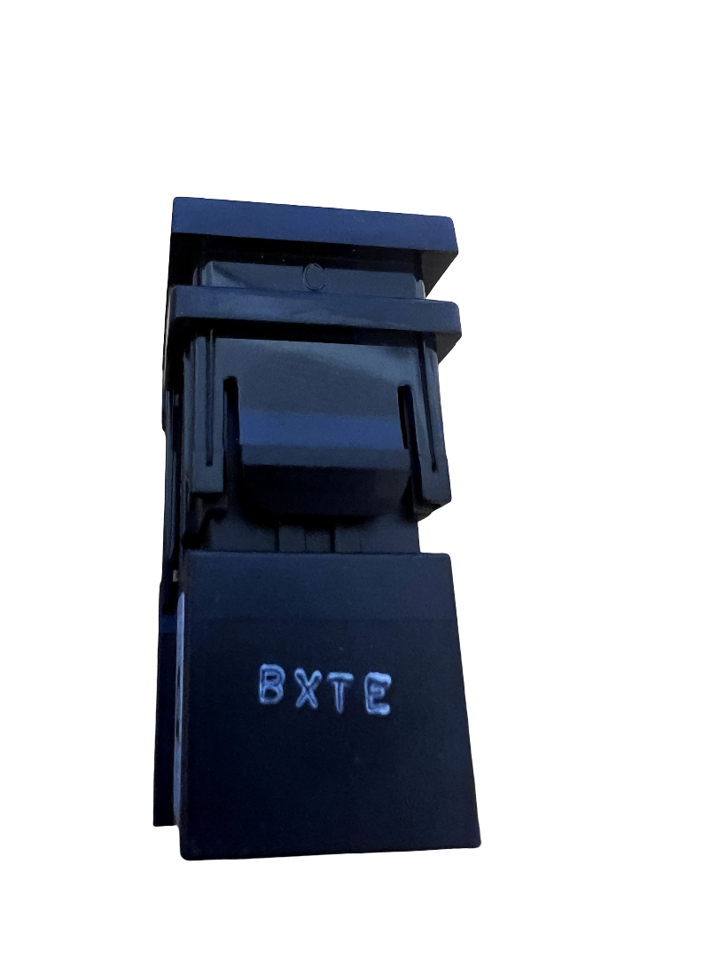 2022 TOYOTA COROLLA CENTER CONSOLE USB CHARGER PORT POWER OUTLET OEM