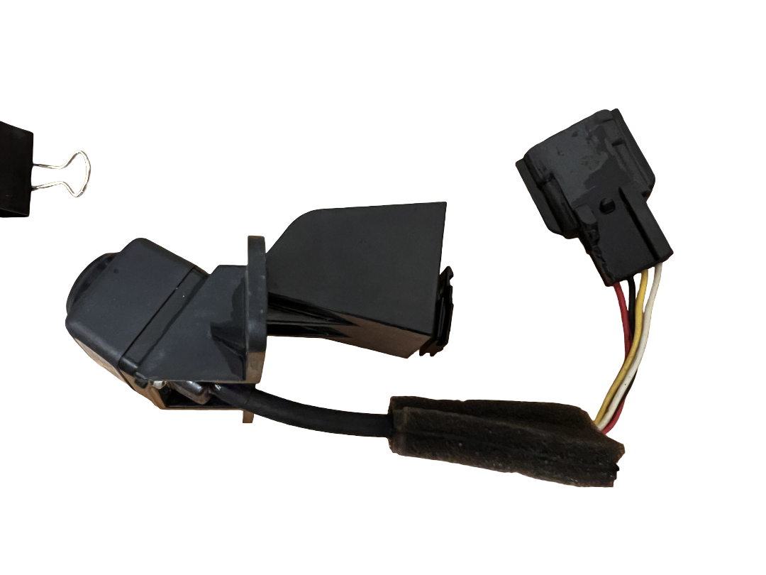 2017 17 NISSAN JUKE FRONT VIEW GRILLE CAMERA ASSEMBLY USED OEM 284F1BV80B