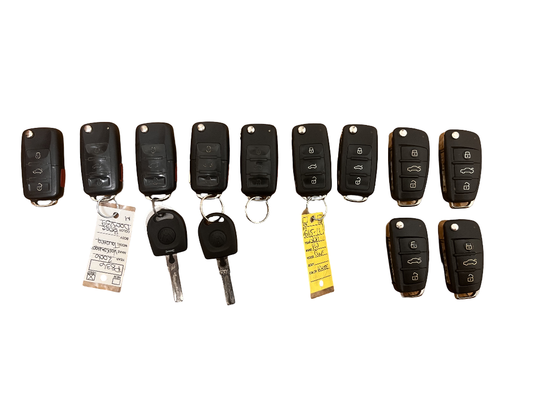 Lot of 11 VW Volkswagen & Audi Flip Key Fob Remotes OEM - For Parts / Repair