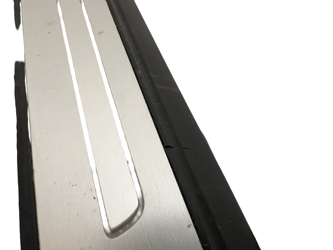 17-24 AUDI B9 A4 S4 A5 S5 SPORTBACK ILLUMINATED DOOR SILL TRIM FRONT OEM 021025