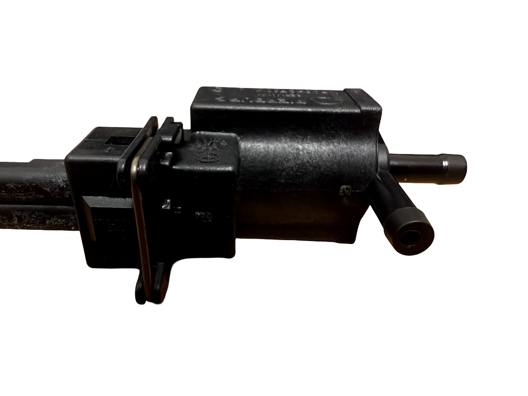 2011-2012 Ford F150 MKT Turbo Control Solenoid Valve AA5E9K378CA GENUINE OEM