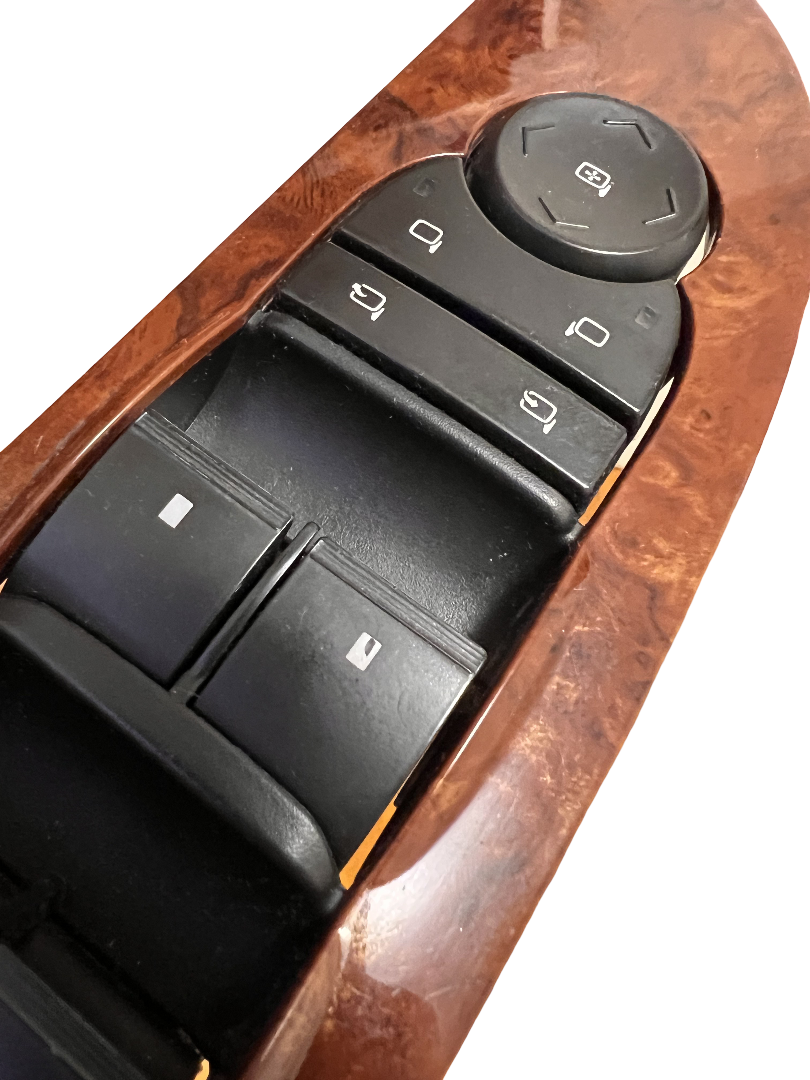 💥 2007-2013 Yukon Tahoe Suburban Silverado Driver Side Window Master Switch OEM
