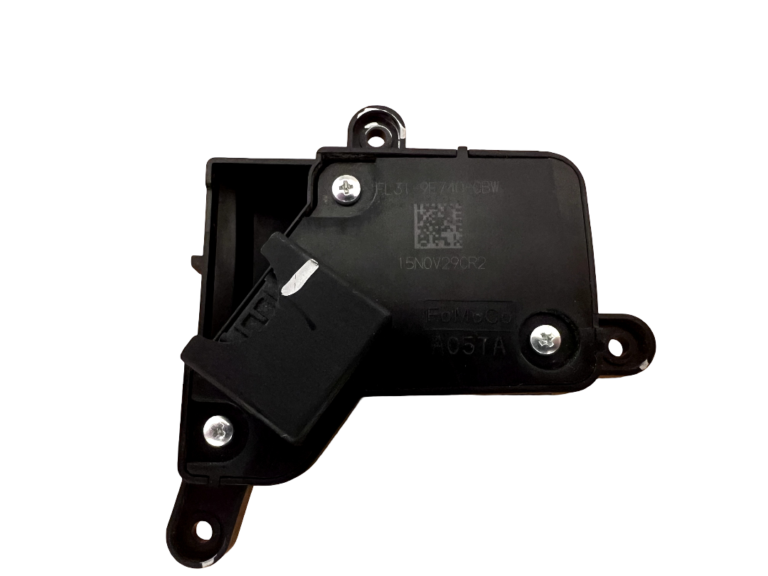 2015-2020 FORD F-150 STEERING WHEEL CRUISE CONTROL BUTTON OEM FL3T-9E740-0BW