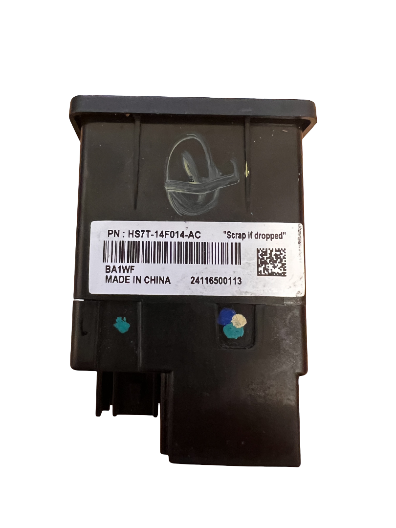 2016-2023 Ford Focus, Fusion, Escape USB Port Media Hub CarPlay HS7T14F014AC OEM