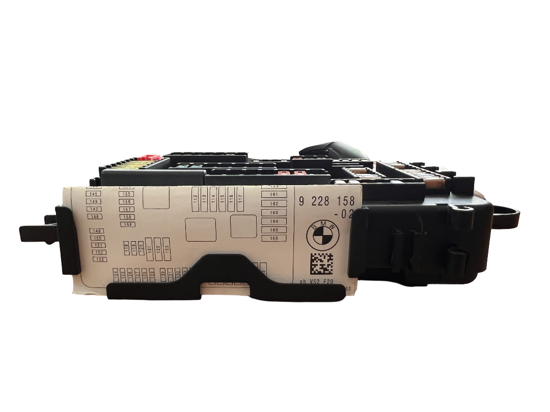 13-16 BMW F30 REAR TRUNK DISTRIBUTION FUSE BOX OEM 9389070