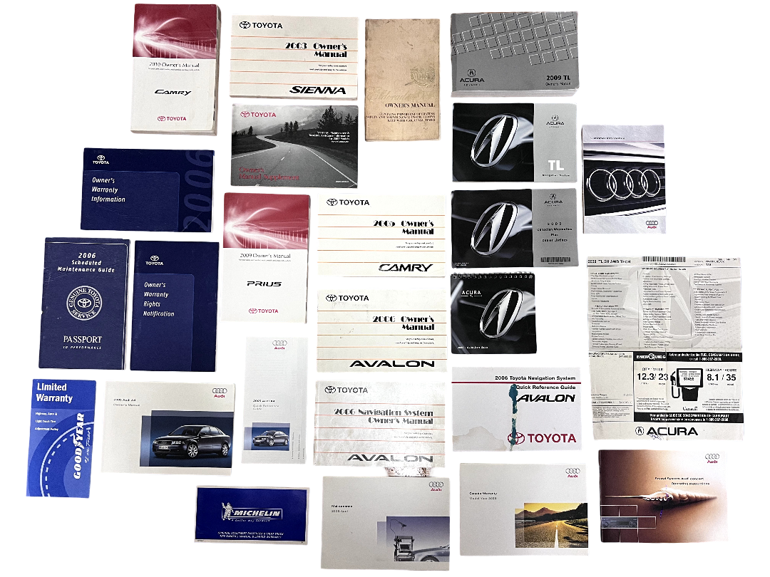 LOT OF 30+ OEM Owner's Manuals & Books Toyota Acura Audi Camry Avalon TL Bulk