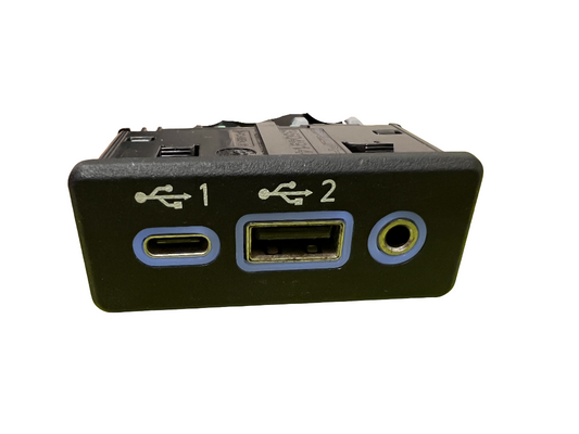 2019 2020 - 2023 Nissan Maxima USB Port & Type C Aux Jack-Audio 28023-6HL0A OEM