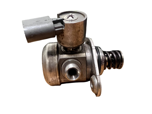 2012-2015 BMW F30 335i 3.0L Gas N55 Engine HPFP High Pressure Fuel Pump OEM