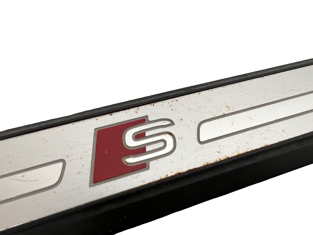 17-24 AUDI B9 A4 S4 A5 S5 SPORTBACK ILLUMINATED DOOR SILL TRIM FRONT OEM 021025